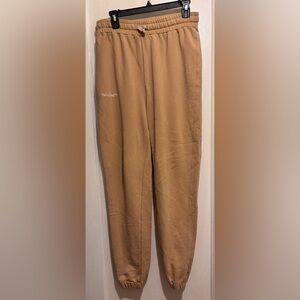 FAVORITE DAUGHTER LOGO JOGGER SWEATPANTS - LARGE